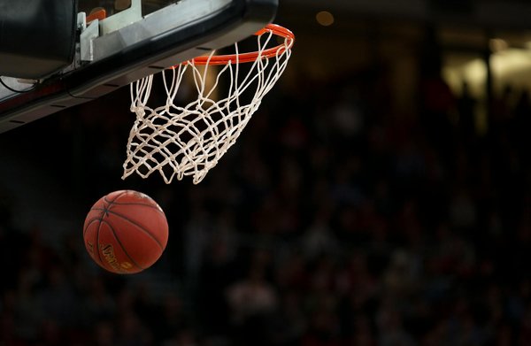 Acquérir des billets pour le championnat de basket